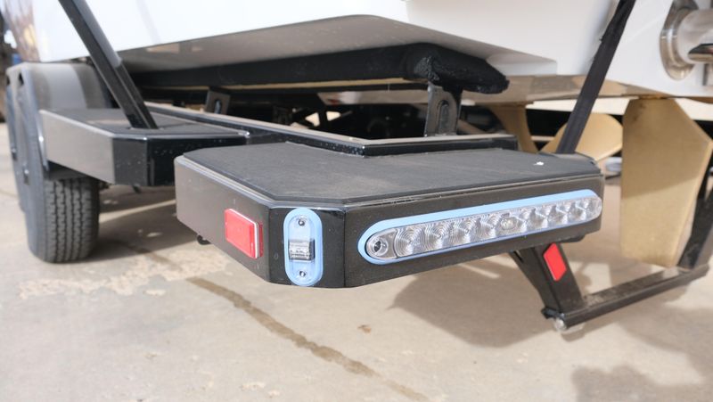 NEW 2026 MALIBU 24 MXZ Image 8