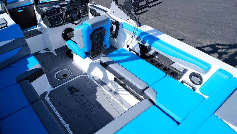 NEW 2026 AXIS A225 Image 11