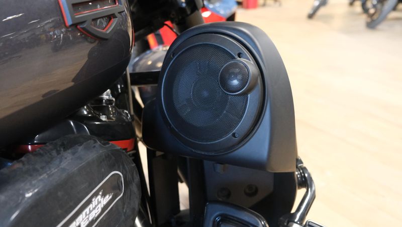 USED 2018 HARLEY STREET GLIDE CVO STREET GLIDE Image 20