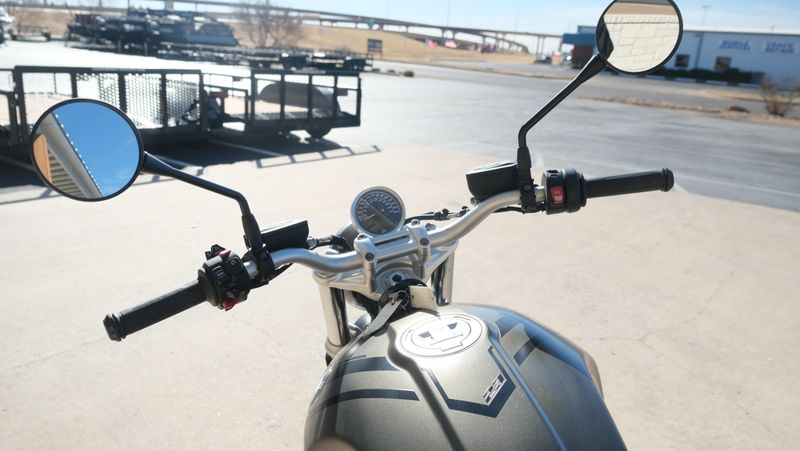 USED 2023 BMW R NINET PURE Image 18