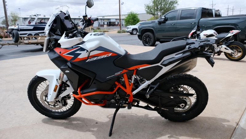 NEW 2026 KTM 1390 SUPER ADVENTURE R Image 6