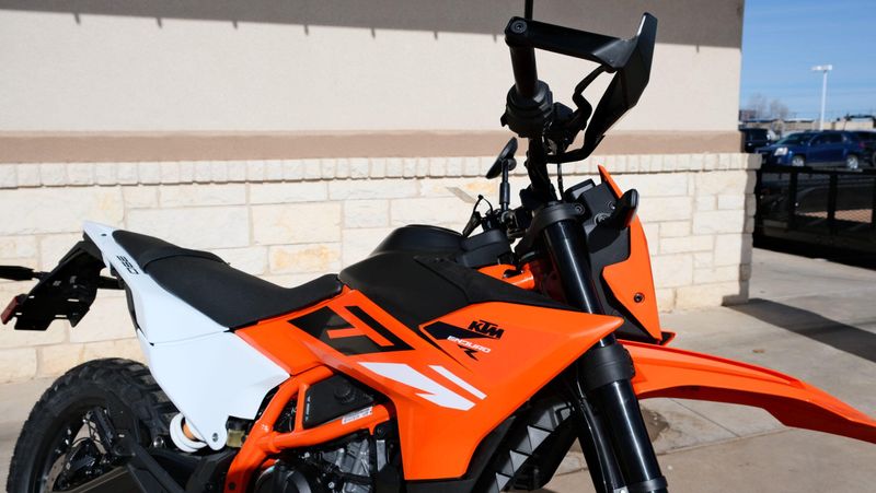 NEW 2025 KTM 390 ENDURO R Image 11