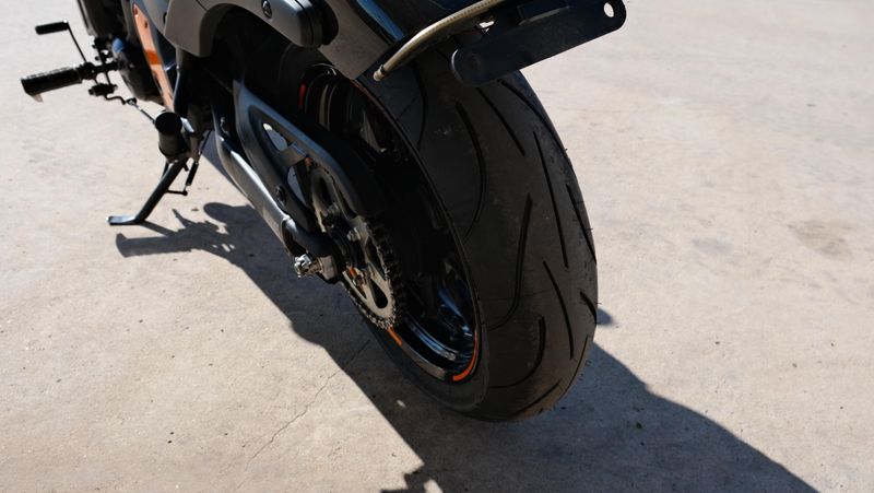 USED 2019 KAWASAKI VULCAN S ABS CAF Image 4