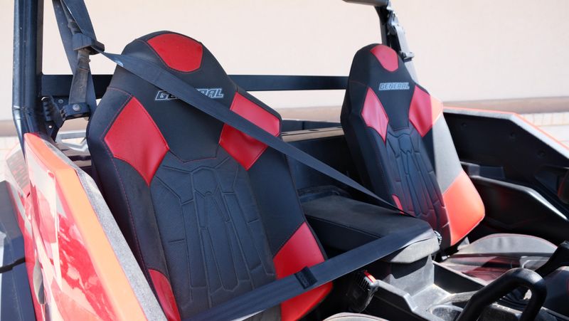 USED 2025 POLARIS GENERAL XP 1000 ULTIMATE - INDY RED ULTIMATE Image 9
