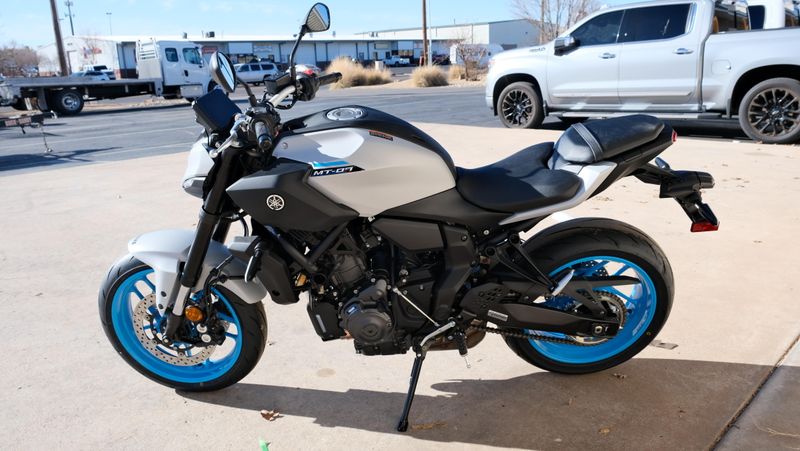 NEW 2026 YAMAHA MT07 Image 6