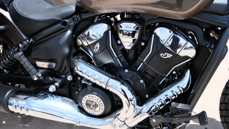 NEW 2026 INDIAN MOTORCYCLE SUPER SCOUT LIMITED WITH TECH Image 13