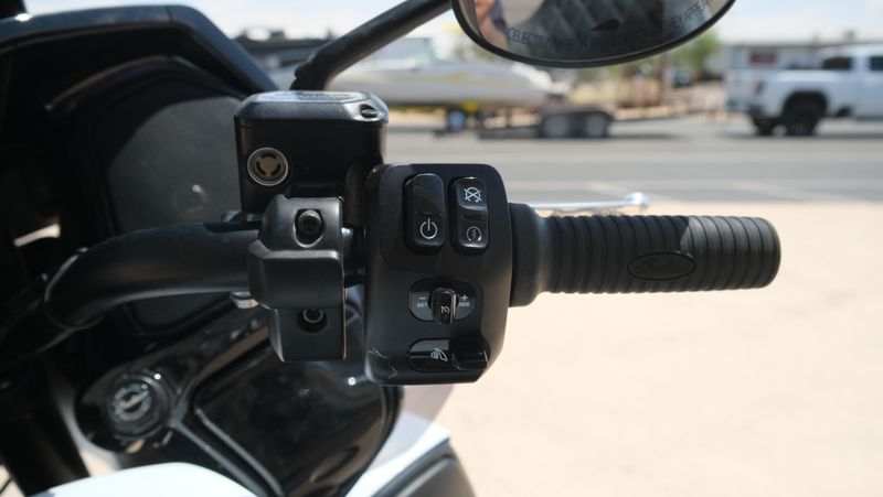 USED 2025 INDIAN MOTORCYCLE PURSUIT DARK HORSE 112  RA 49ST DARK HORSE Image 15