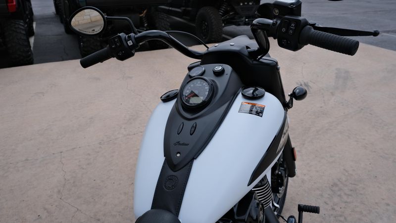 NEW 2026 INDIAN MOTORCYCLE SPRINGFIELD DARK HORSE Image 12