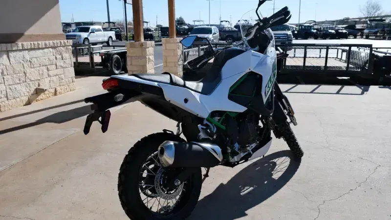NEW 2026 KAWASAKI KLE 500 ABS SE Image 10