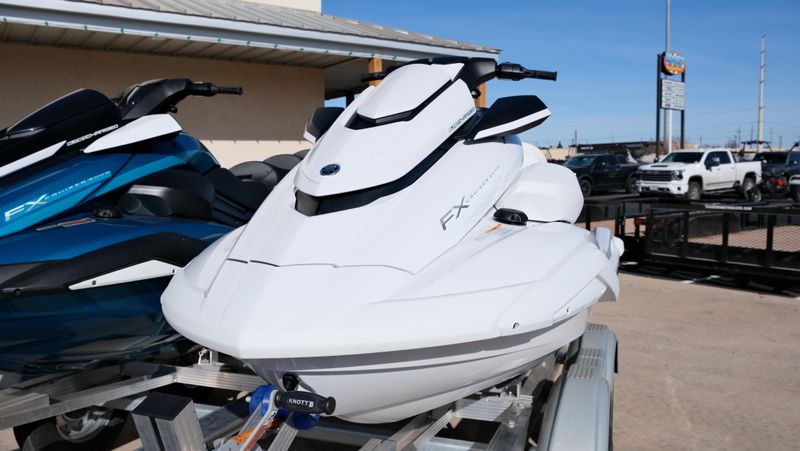 NEW 2026 YAMAHA FX CRUISER SVHO WITH AUDIO Image 2