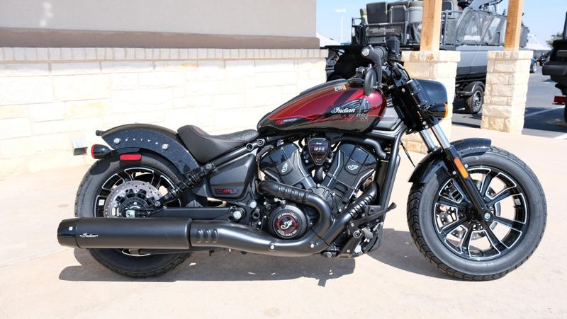 NEW 2026 INDIAN MOTORCYCLE SCOUT BOBBER 125TH ANNIVERSARY EDITION Image 2