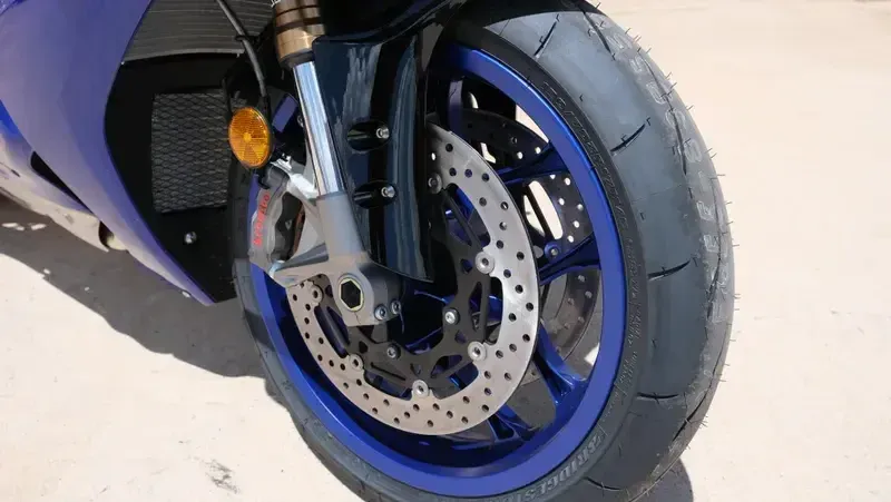 NEW 2026 YAMAHA YZF-R1 Image 20