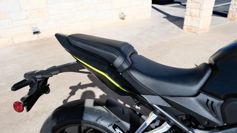 NEW 2026 HONDA CBR650R Image 13