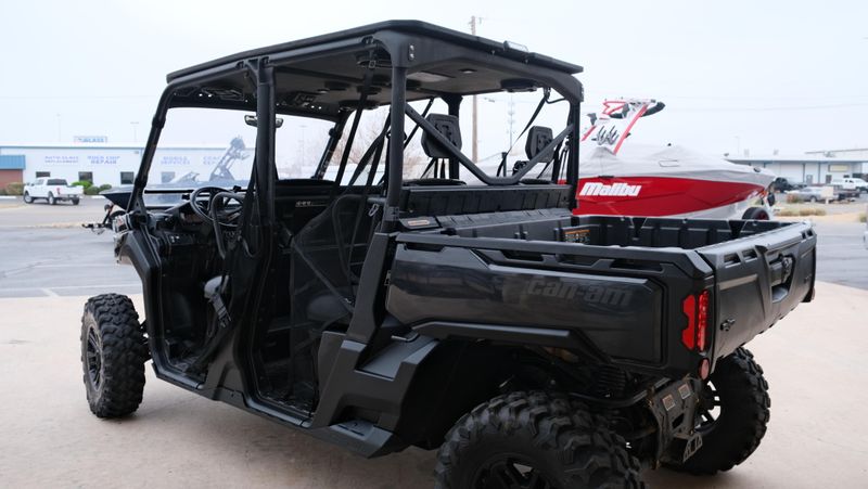 USED 2025 CAN-AM DEFENDER MAX LONE STAR HD10 STEALTH BLACK Image 5