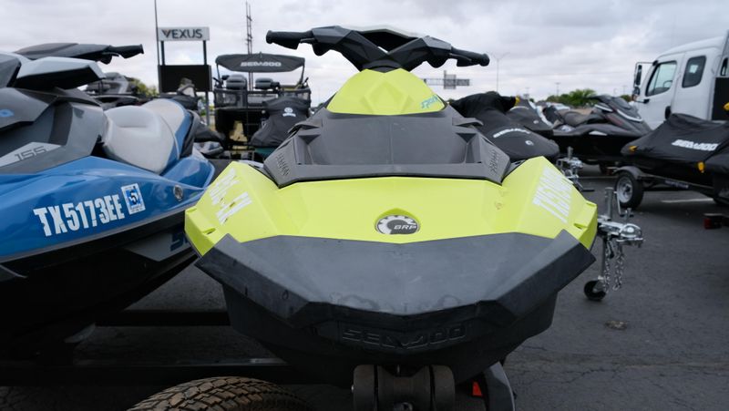 USED 2018 SEADOO SPARK 3 UP Image 3