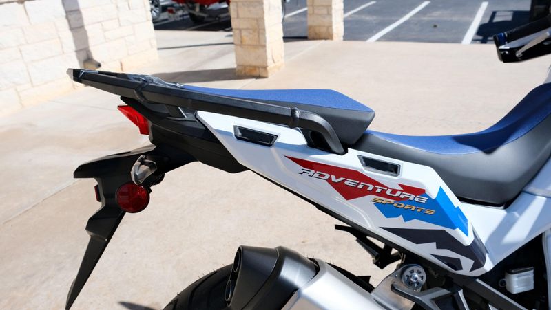 NEW 2025 HONDA AFRICA TWIN ADVENTURE SPORTS ES DCT Image 14