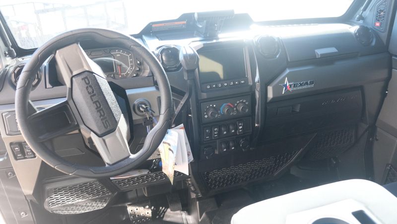 NEW 2026 POLARIS RANGER CREW XD 1500 NORTHSTAR TEXAS EDITION Image 12