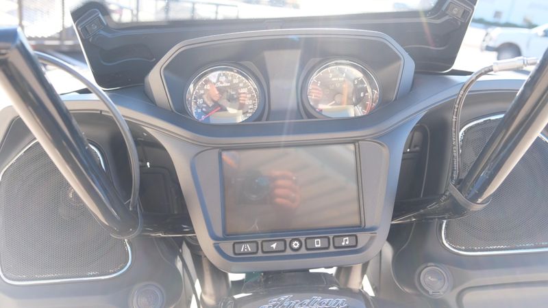 USED 2022 INDIAN MOTORCYCLE CHALLENGER Image 22