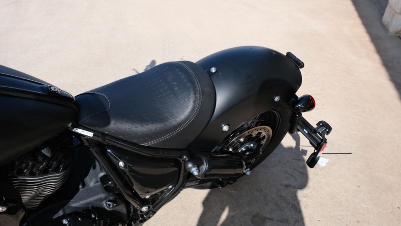 NEW 2026 INDIAN MOTORCYCLE CHIEF BOBBER DARK HORSE Image 18