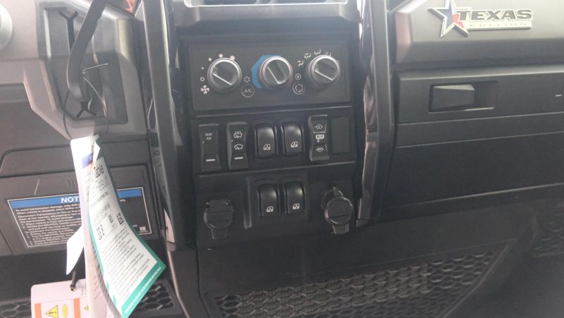 NEW 2026 POLARIS RANGER CREW XD 1500 NORTHSTAR TEXAS EDITION Image 13