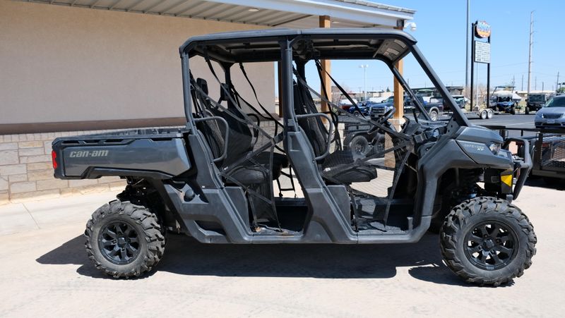 USED 2024 CAN-AM DEFENDER MAX XT HD10 Image 2