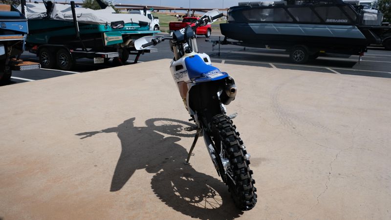 NEW 2027 HUSQVARNA TX 300 HERITAGE BT Image 4
