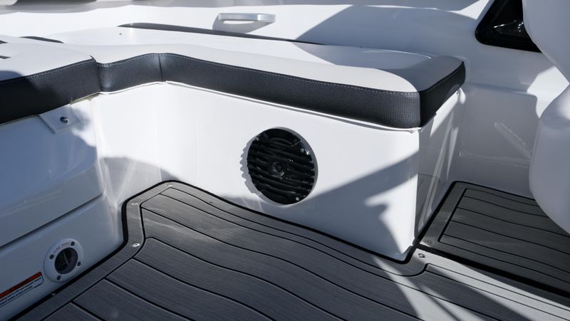 NEW 2026 YAMAHA 195S Image 11