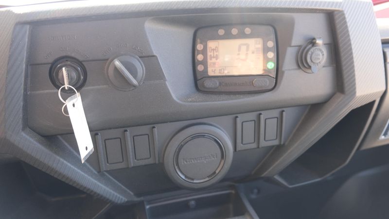 USED 2023 KAWASAKI TERYX4 S LE Image 15