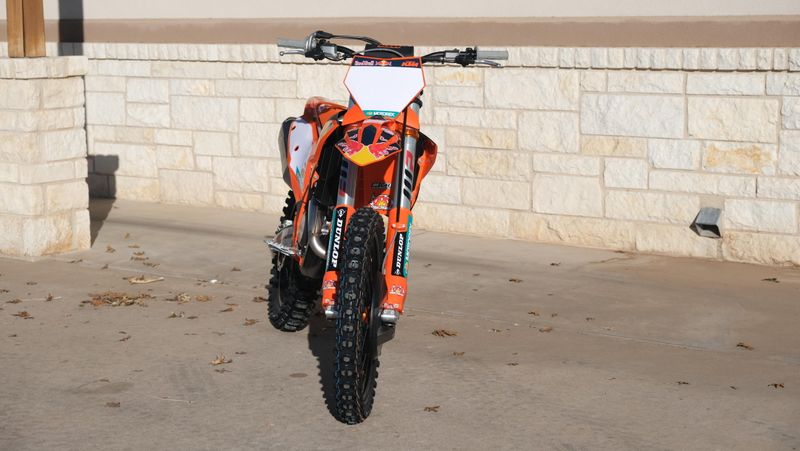 NEW 2026 KTM 450 SXF FACTORY EDITION Image 8