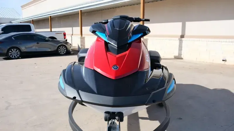 NEW 2026 YAMAHA VX DELUXE WITH AUDIO Image 4