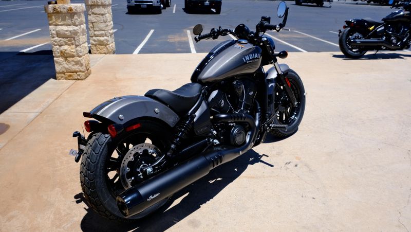 NEW 2026 INDIAN MOTORCYCLE SCOUT BOBBER LIMITED WITH TECH Image 3