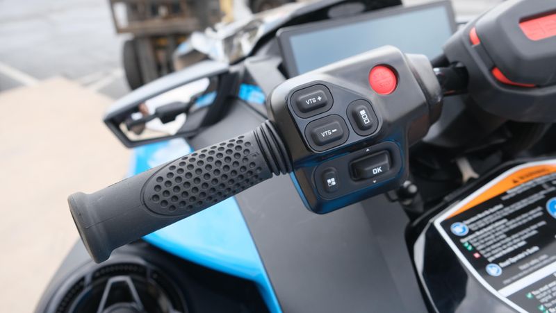 NEW 2026 SEADOO RXP-X 325 WITH SOUND SYSTEM Image 16