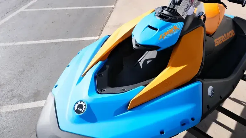 NEW 2026 SEADOO SPARK TRIXX FOR 1 90HP WITH SOUND SYSTEM Image 5