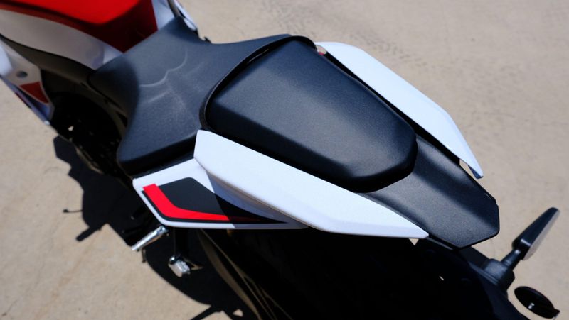 NEW 2026 YAMAHA YZF-R9 70TH ANNIVERSARY EDITION Image 17