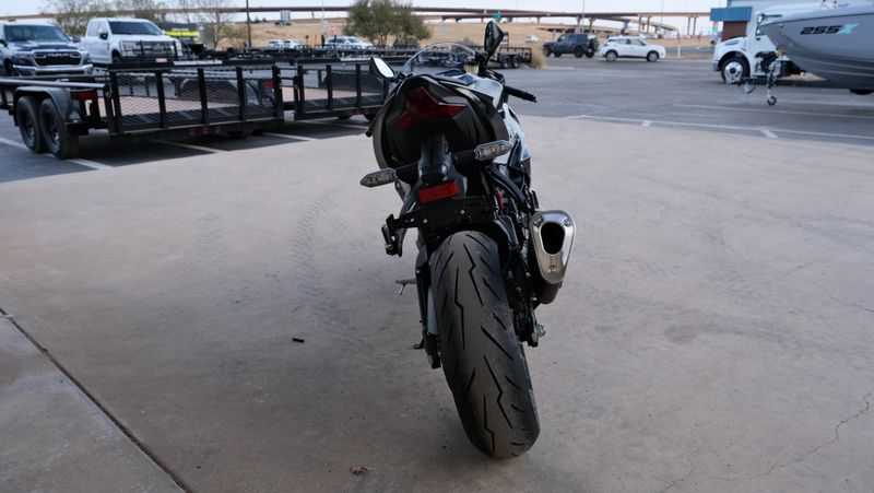 NEW 2026 KAWASAKI NINJA ZX6R ABS Image 4