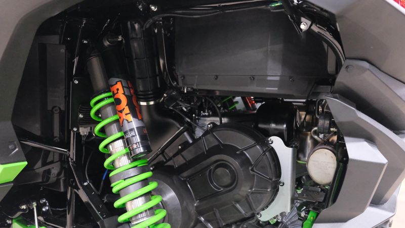 NEW 2026 KAWASAKI TERYX5 H2 DELUXE Image 30