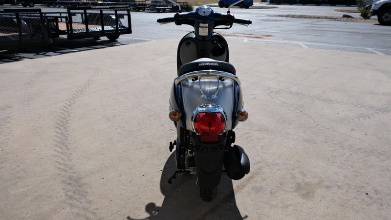 NEW 2026 HONDA METROPOLITAN Image 4