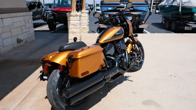 NEW 2026 INDIAN MOTORCYCLE SPORT CHIEF RT Image 3