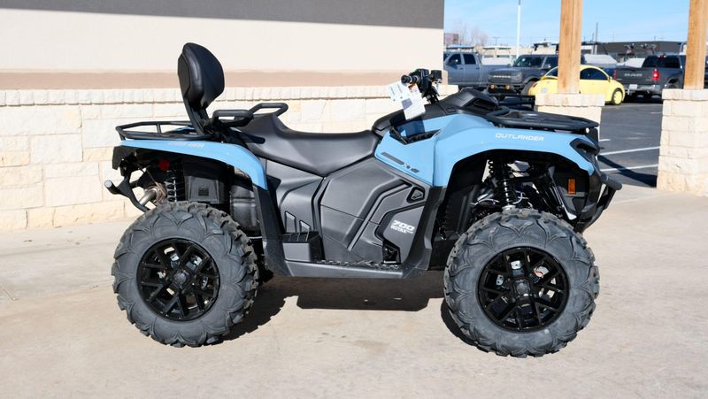 NEW 2026 CAN-AM OUTLANDER MAX XT 700 Image 2