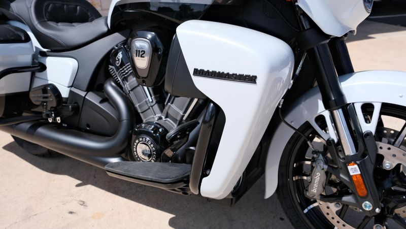 NEW 2026 INDIAN MOTORCYCLE ROADMASTER POWERPLUS DARK HORSE WITH 112 AND AUDIO PACKAGE Image 16