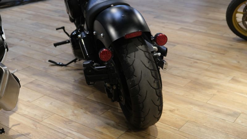 USED 2022 INDIAN MOTORCYCLE CHIEF BOBBER DARK HORSE BLACK SMOKE 49ST DARK HORSE Image 8