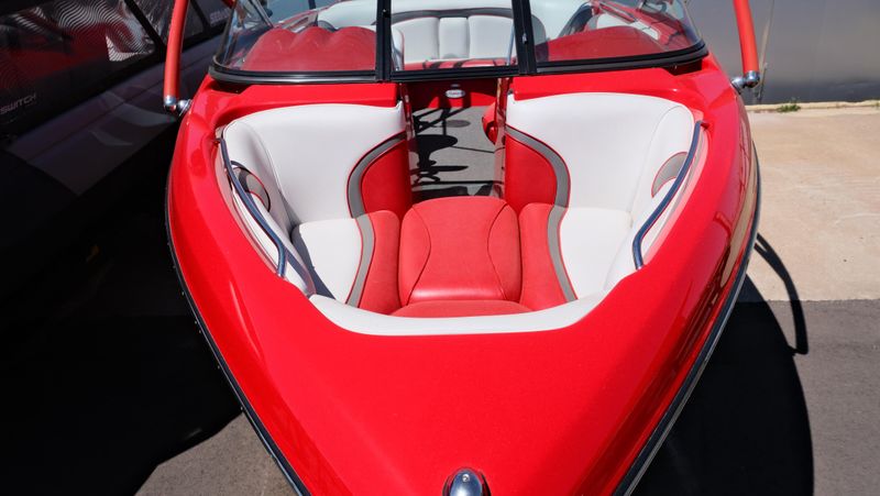 USED 2011 SANGER V 23 XTZ Image 26