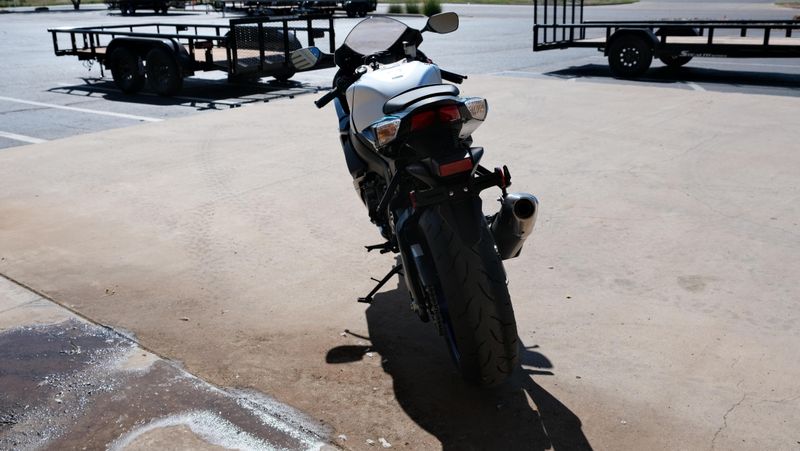 NEW 2026 SUZUKI GSXR600 Image 4