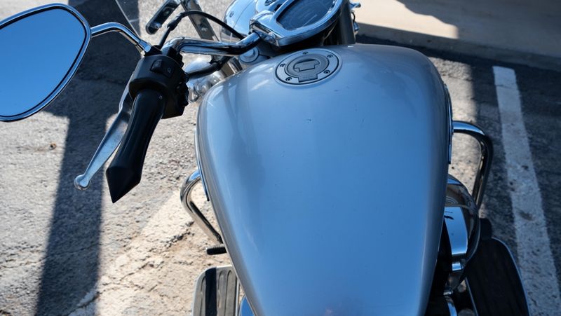 USED 2015 YAMAHA V STAR 1300 Image 9