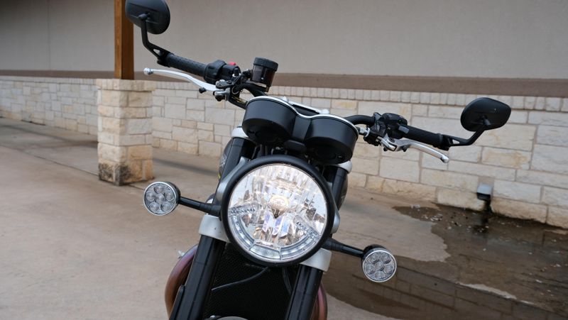 USED 2022 TRIUMPH SPEED TWIN 1200 Image 5