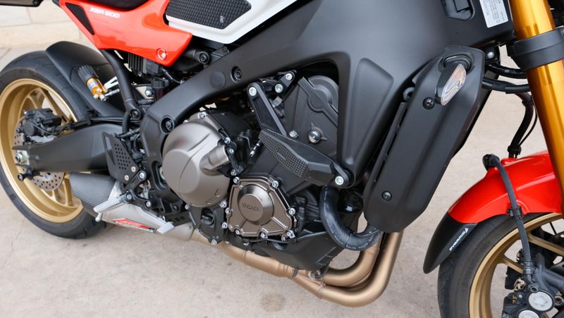 USED 2024 YAMAHA XSR900 CA Image 9