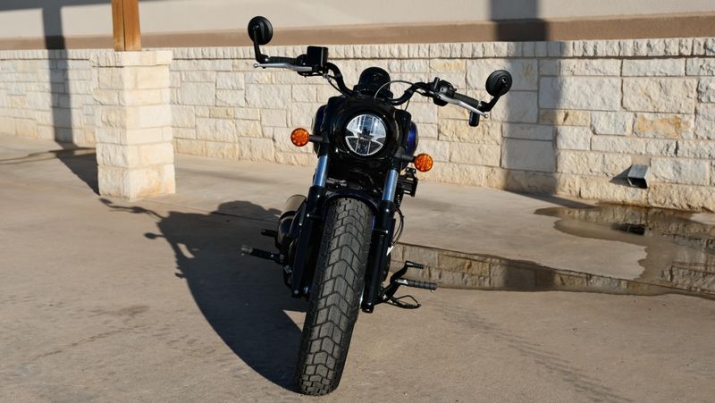 NEW 2025 INDIAN MOTORCYCLE SCOUT BOBBER LIMITED WITH TECHNOLOGY PACKAGE Image 8