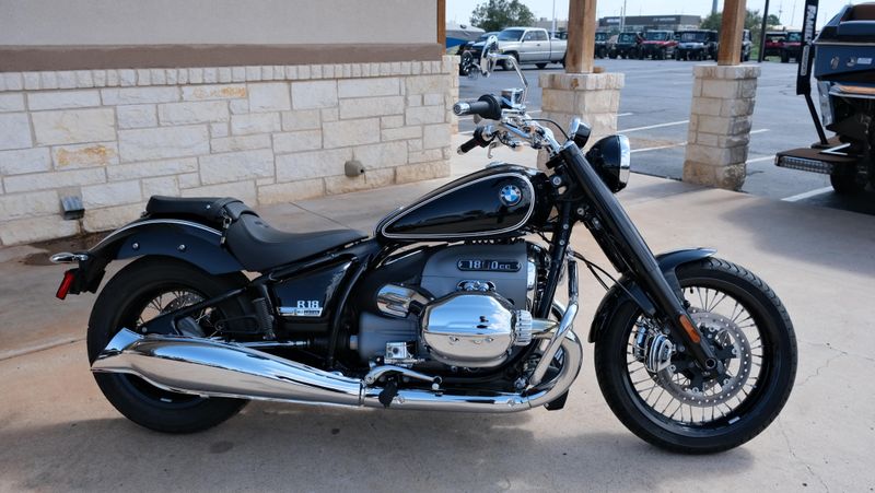 USED 2021 BMW R18 Image 2