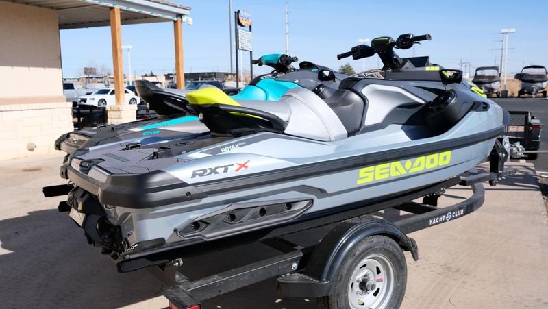 NEW 2026 SEADOO RXTX-325-WITH-SOUND-SYSTEM Image 3