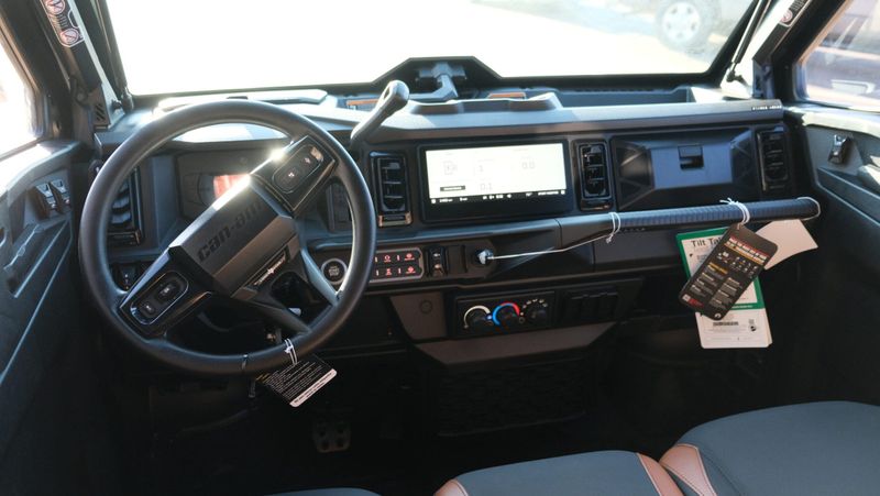 NEW 2026 CAN-AM DEFENDER MAX LONE STAR CAB HD11 Image 33